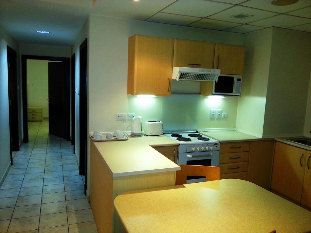 Tariq Almoayed Tower Apartment Manama Exterior photo
